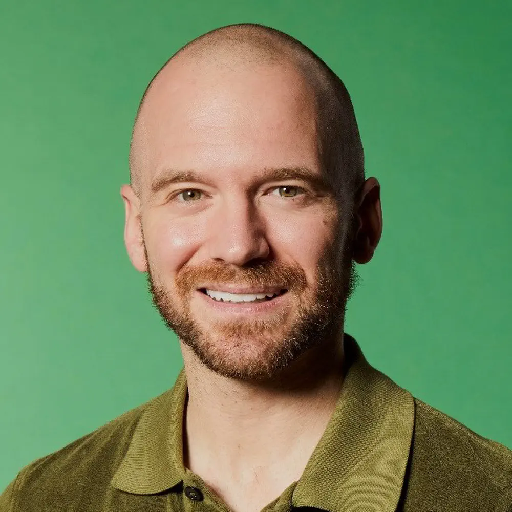 Guest Keynote: A "Hot Seat" Interview with Sean Evans 